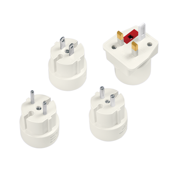 Power socket travel adapter, white