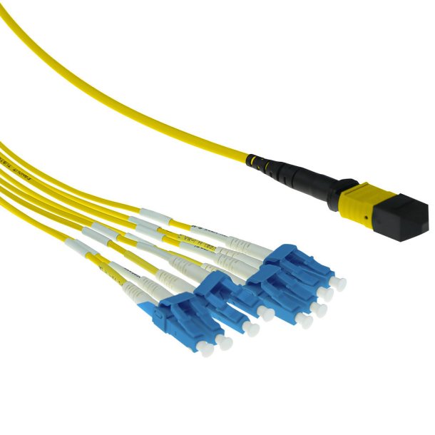 ACT 1 meter Singlemode 9/125 OS2 fanout patchcable 1 X MTP female - 4 X LC duplex 8 fibers