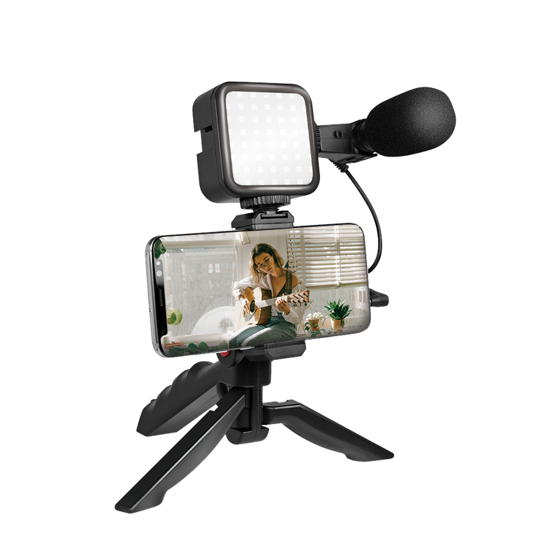 Vlogger Kit with LED Light, microphone + tripod, for 4.7-7" smartphones